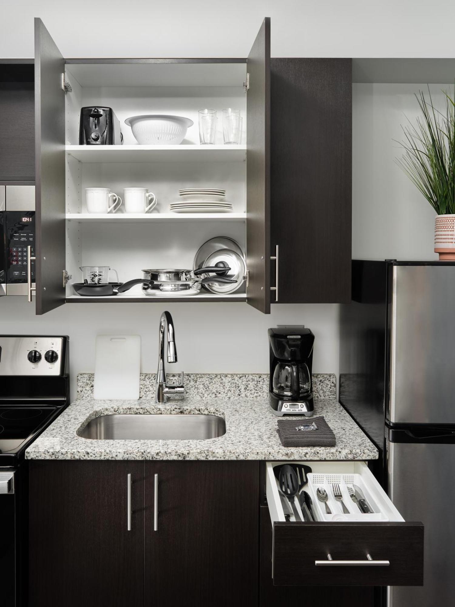 Stayapt Suites Memphis-Cordova/Wolfchase Galleria Bagian luar foto